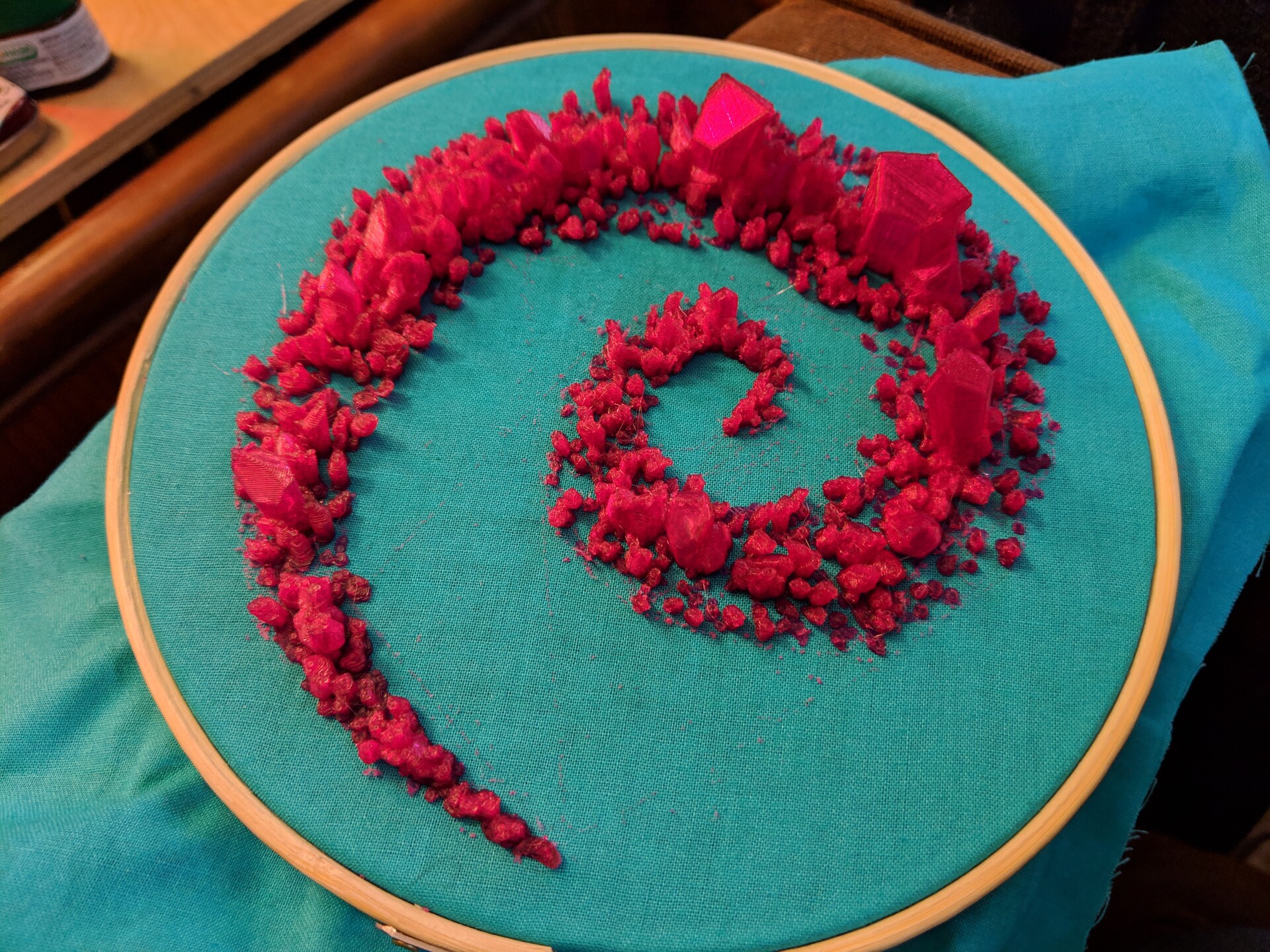 artstation-crystals-on-fabric-1