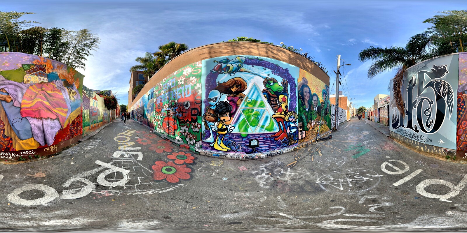 Clarion Alley 360° Graffiti Animation