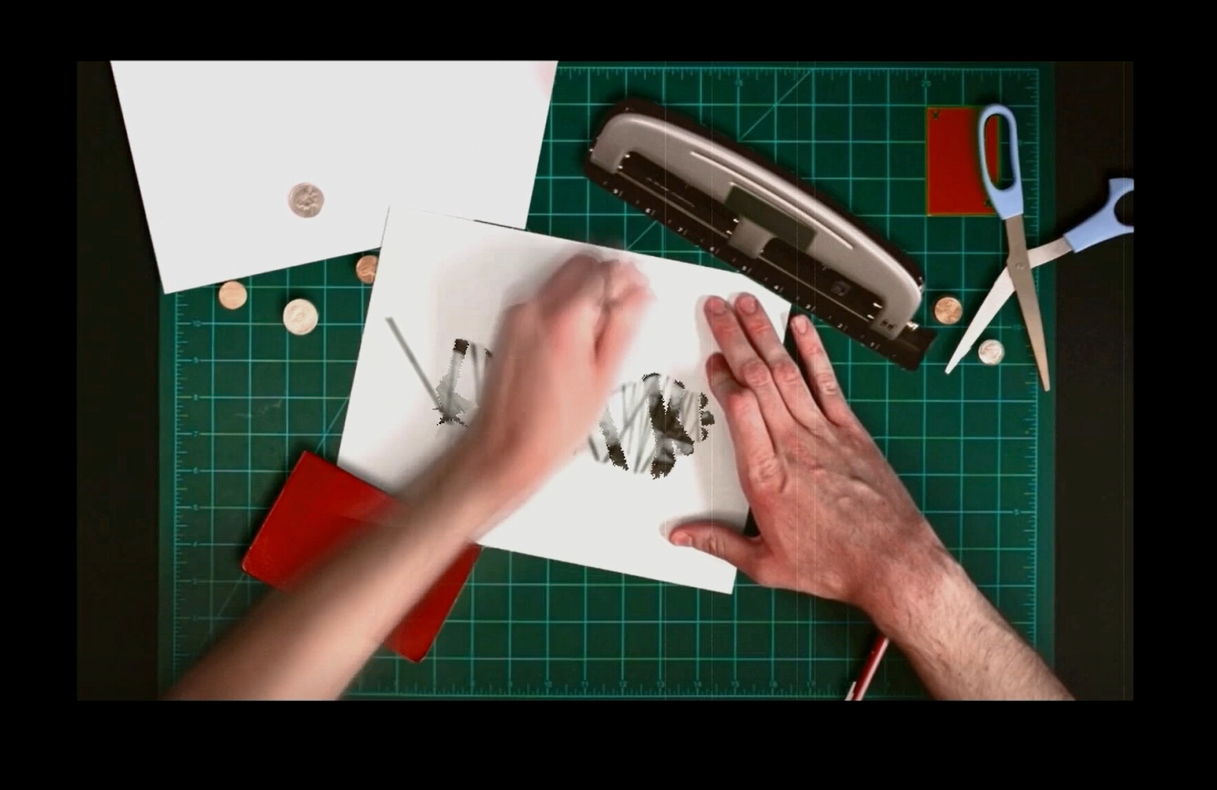 ArtStation 3Hole Punch