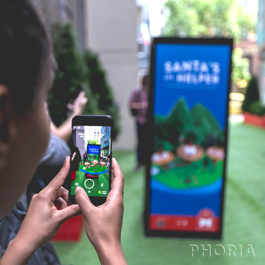 Santa's Lil Helper AR App