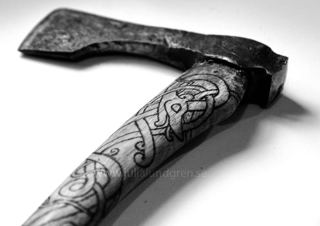 Julia Lundgren Axe And Knife Handle Design Various design templates for the budding knifemaker.