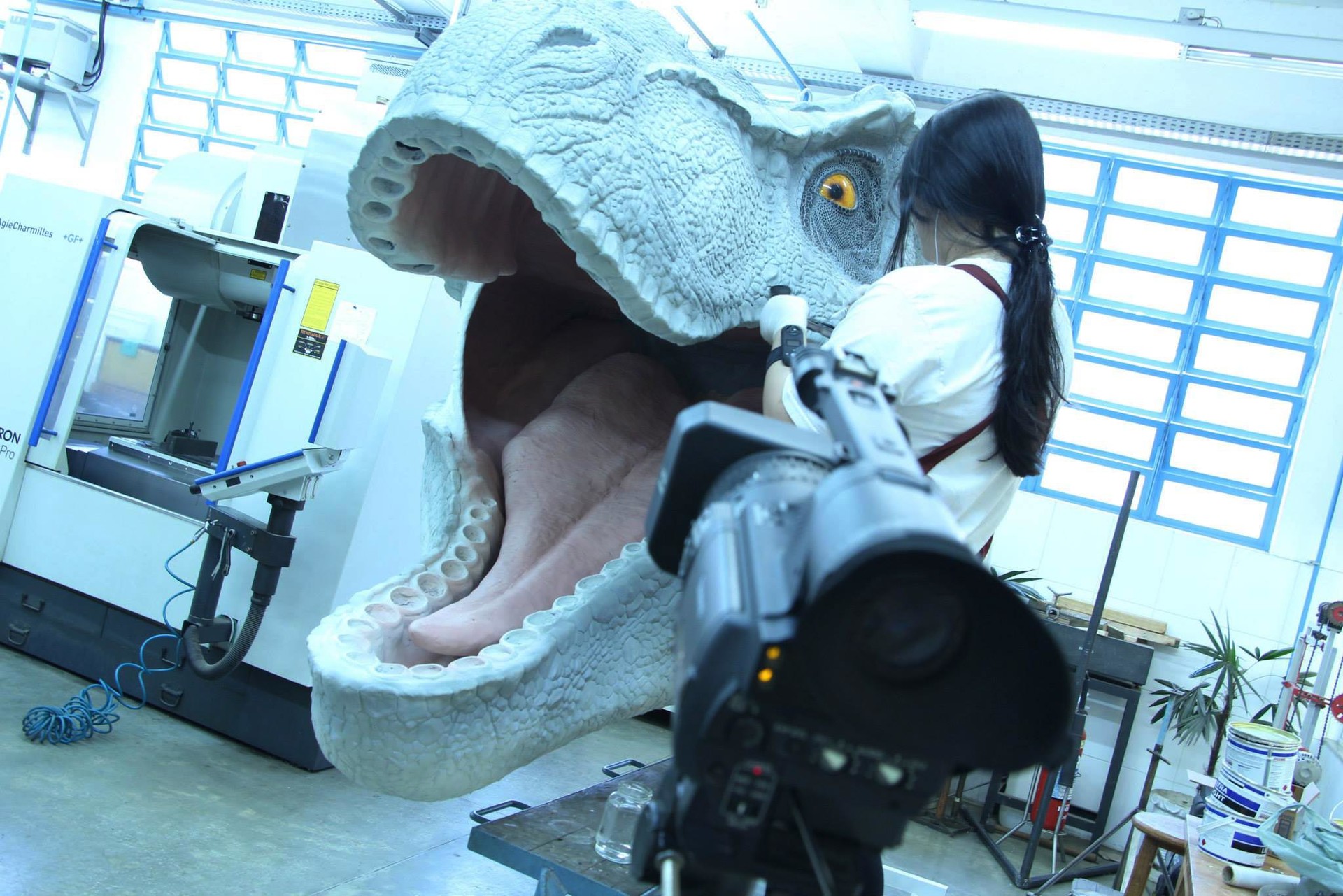 t rex with fins on head