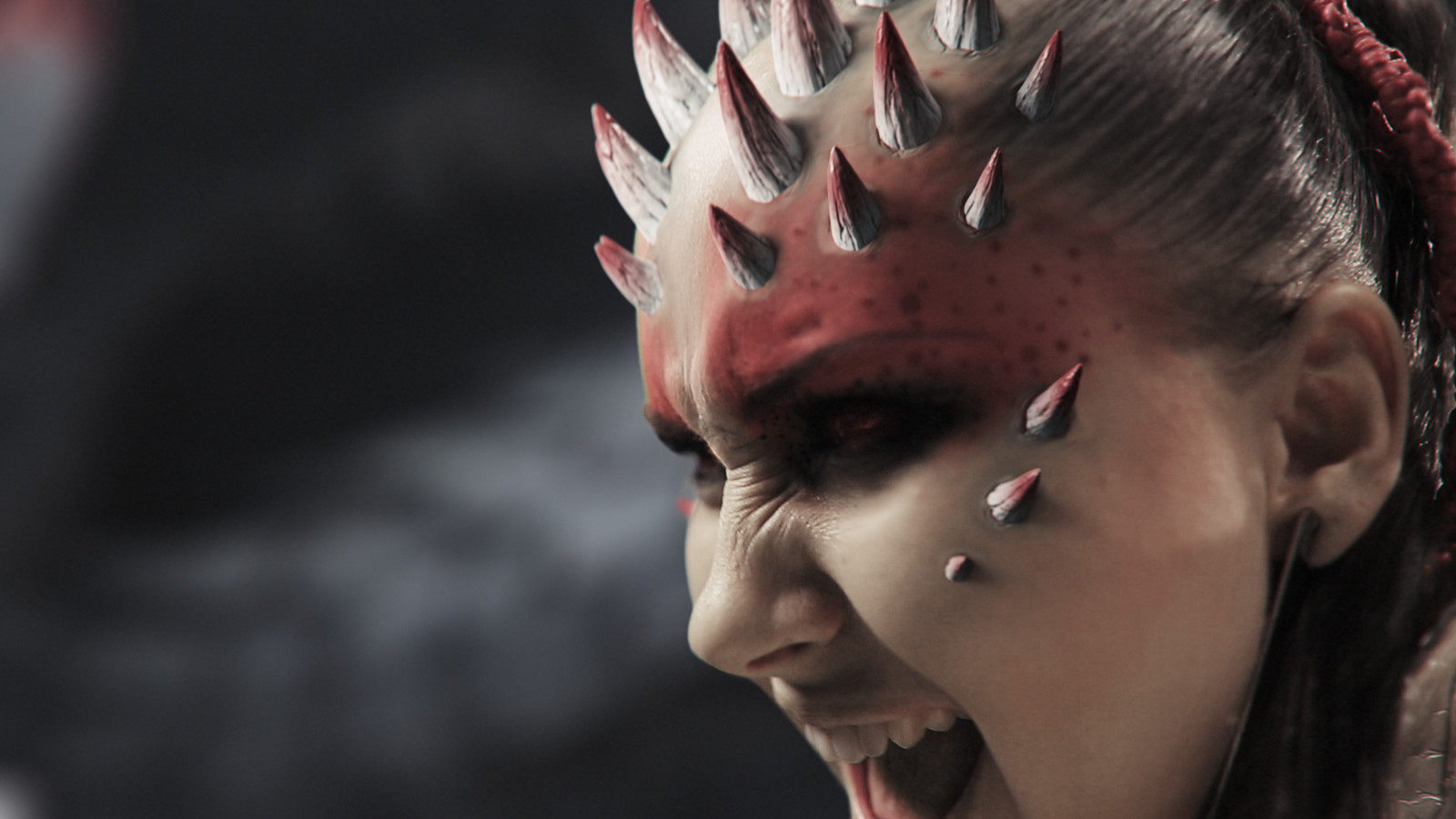 кожа в которой я живу фильм. Mark ronson miley cyrus. бланка суарес кожа в которой я живу. клип снимая кожу. соноя мидзуно bikini.