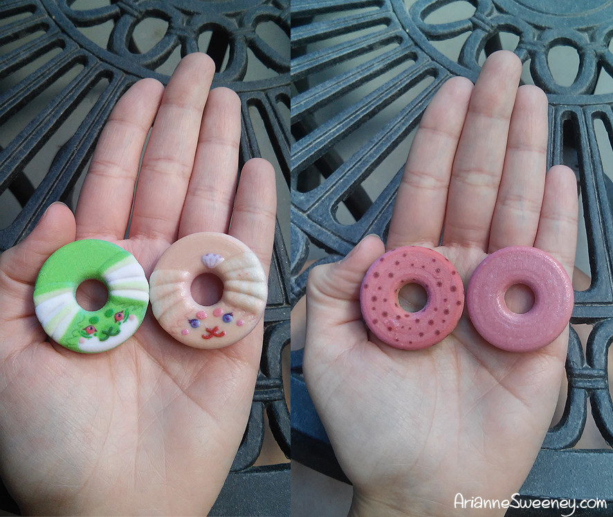First testing donut images - one in coated full color sandstone and one in plain sandstone using shapeways. 