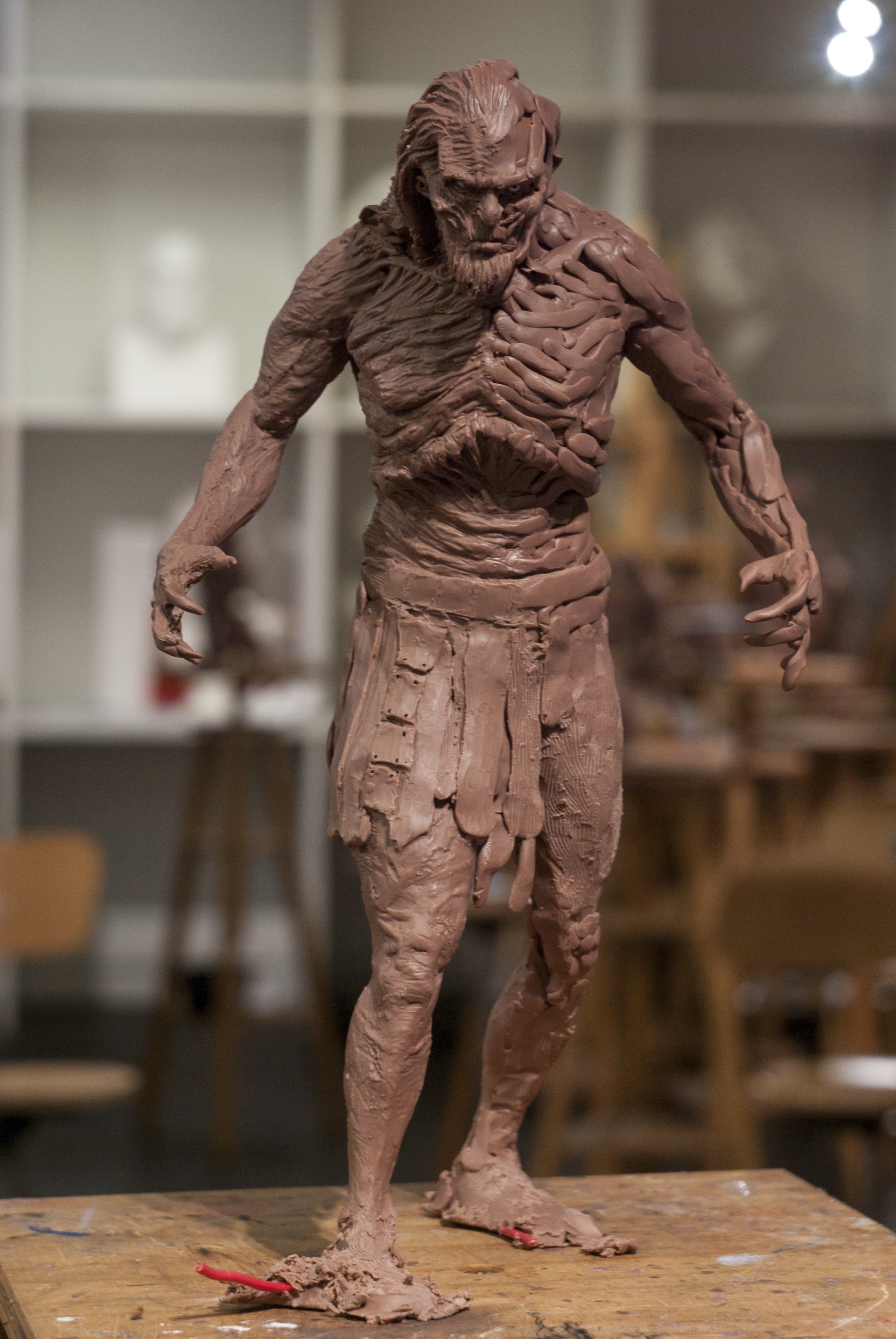 монстр статуя