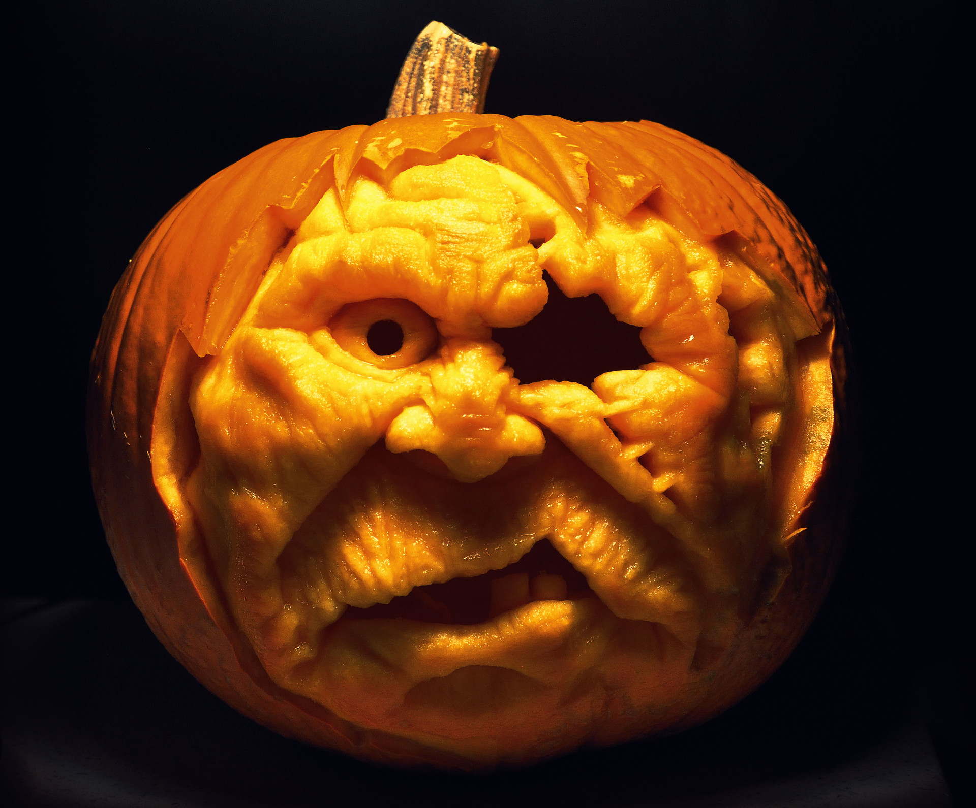Very unprofessional and clumsy attempt to carve my first pumpkin head. 