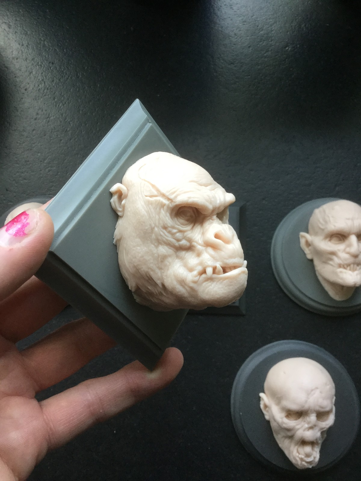 Gorilla/cast resin