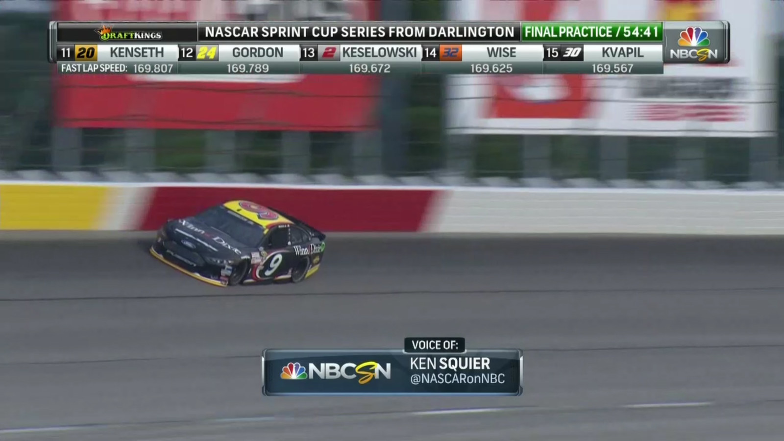 Hornish in the #9 Winn-Dixie Ford Fusion at Darlington Raceway. Screen capture from NBC's live broadcast of the Bojangles Southern 500 on September 6th, 2015. (Credit: NBC Sports)