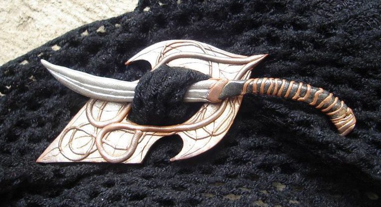 Elven pin