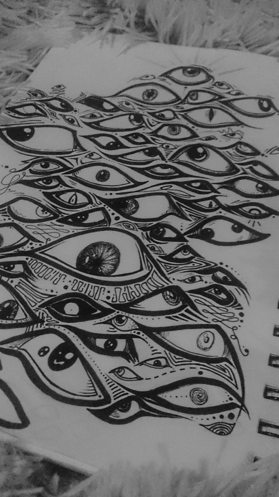 all seeing eye(s).
