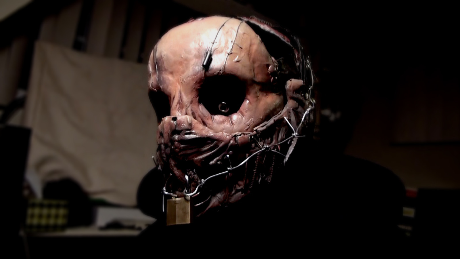 Sentinel (2013) - Alternate of the original Stigmata mask 