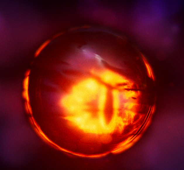 Final result. Eye can now move inside the sphere (translation), thanks to a stencil that makes sure it never goes out.