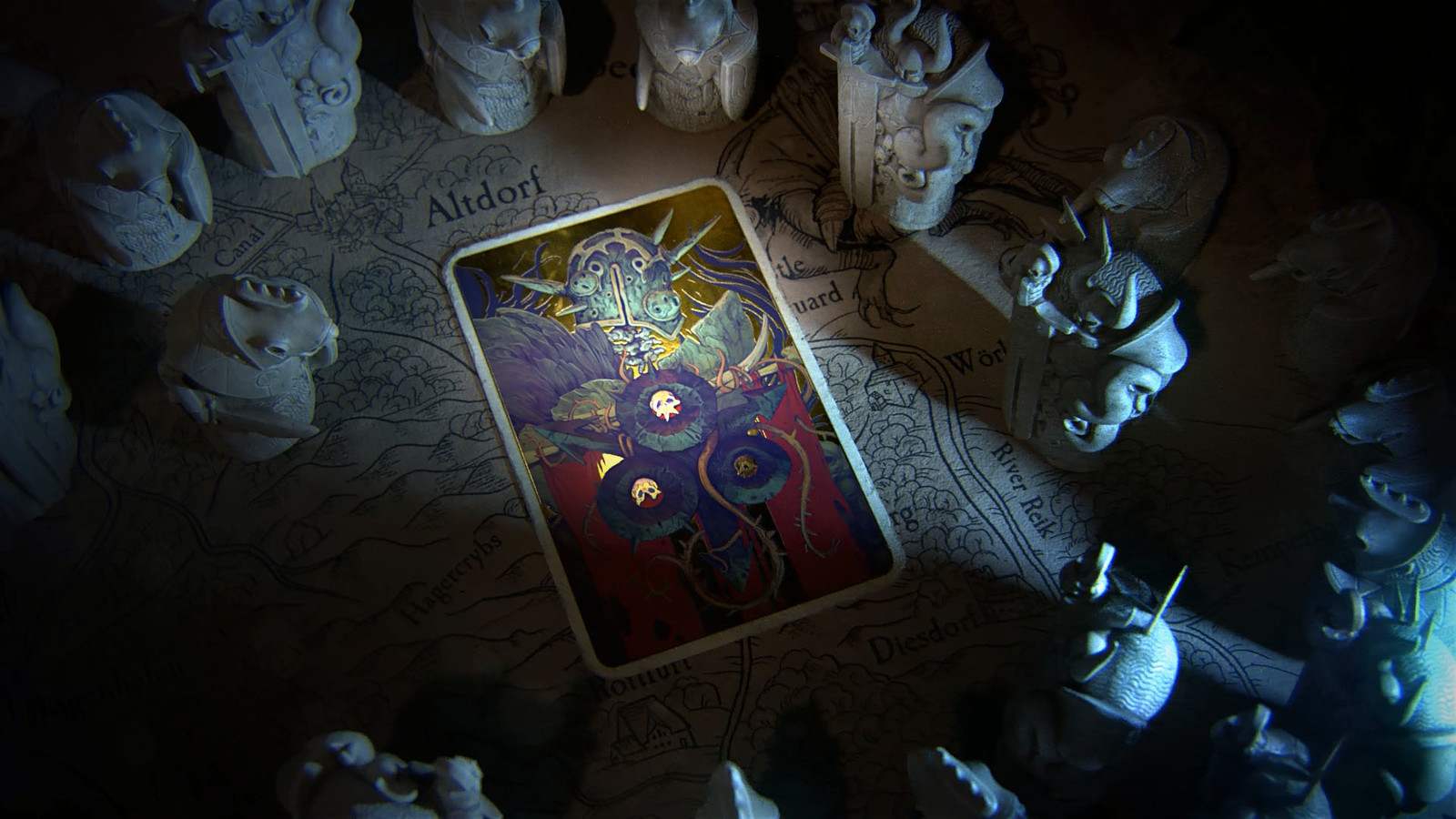 The Tarot combines illustration, metallic material pass and a card base with proper wear and tear.