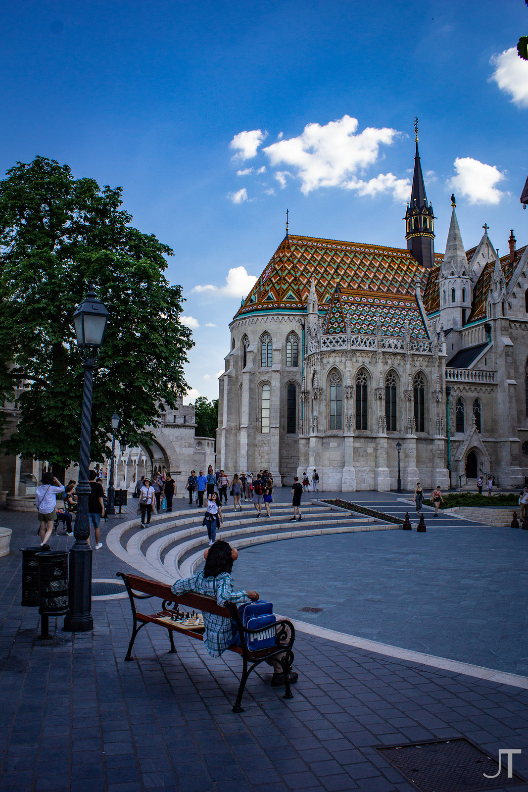 Location: Halászbástya (Fisherman's Bastion)
Church: Mátyás Templom
