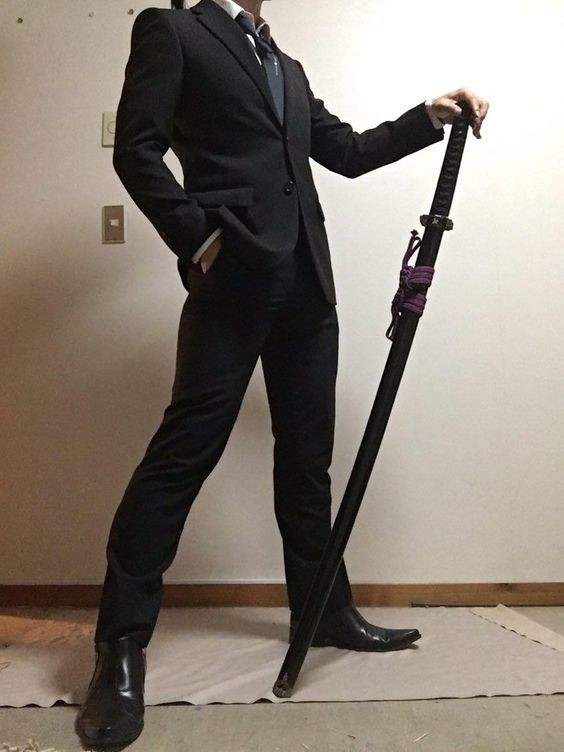 ÙÙÙØ© Ø§ÙÙØ¨ÙØ¹Ø§Øª ÙÙ Ø¯Ø§Ø®Ù Ø±ÙØ² Suit Reference Amirkabir Va Jafari Com You wouldn't wear a tux to work, but you could wear a suit to almost any office and not look out of place. ÙÙÙØ© Ø§ÙÙØ¨ÙØ¹Ø§Øª ÙÙ Ø¯Ø§Ø®Ù Ø±ÙØ² suit reference