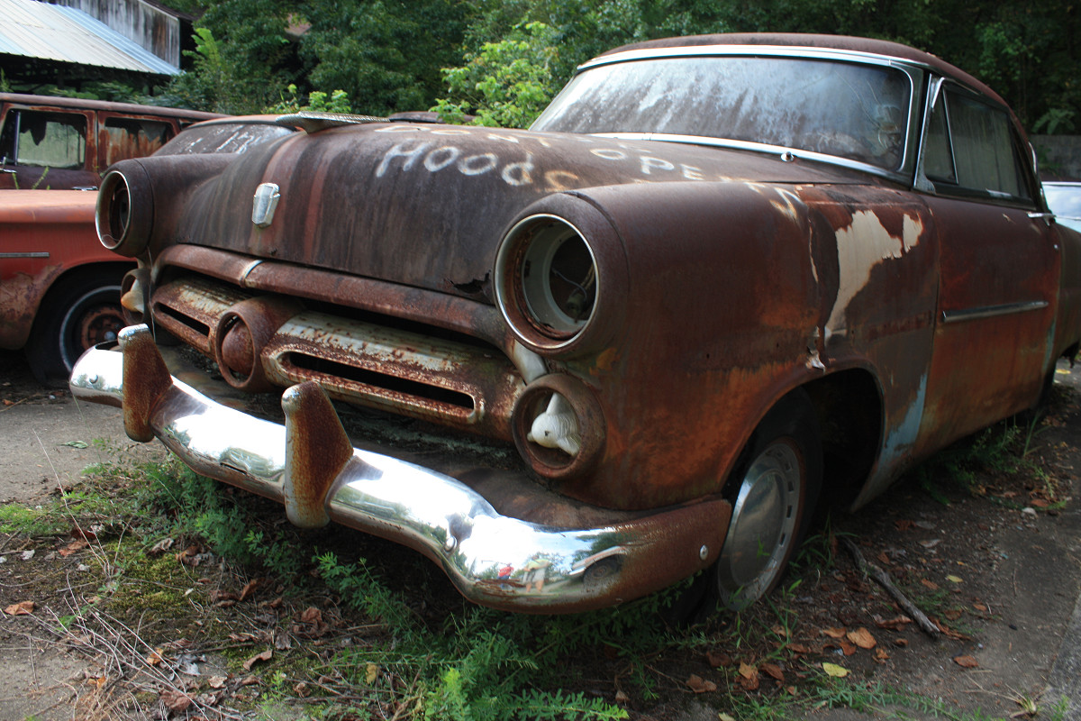 Ford Crestline 1952