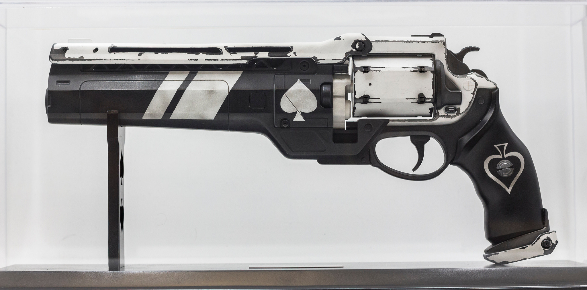 Destiny 2- Ace of Spades.