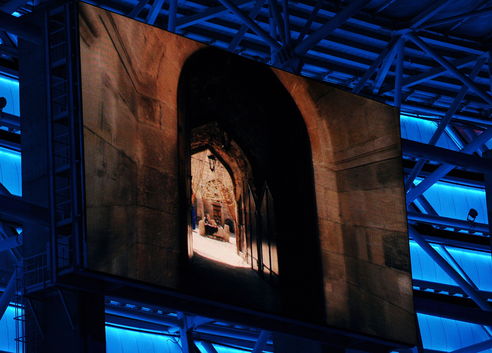 Photo of the video beeing screened in the stadium
