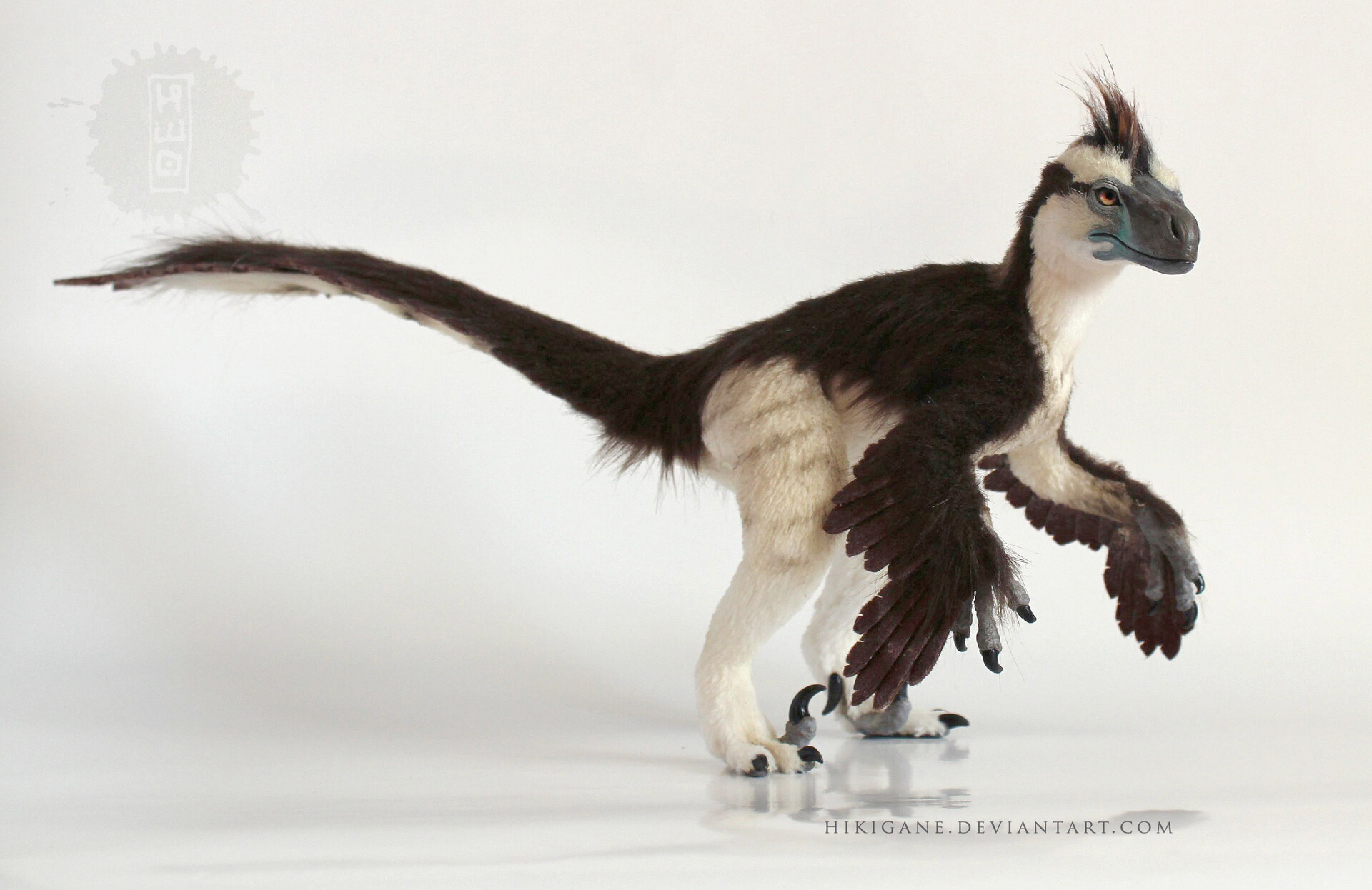 Boglarka Zilahi hikigane.creatures Dromaeosaurus posable art doll