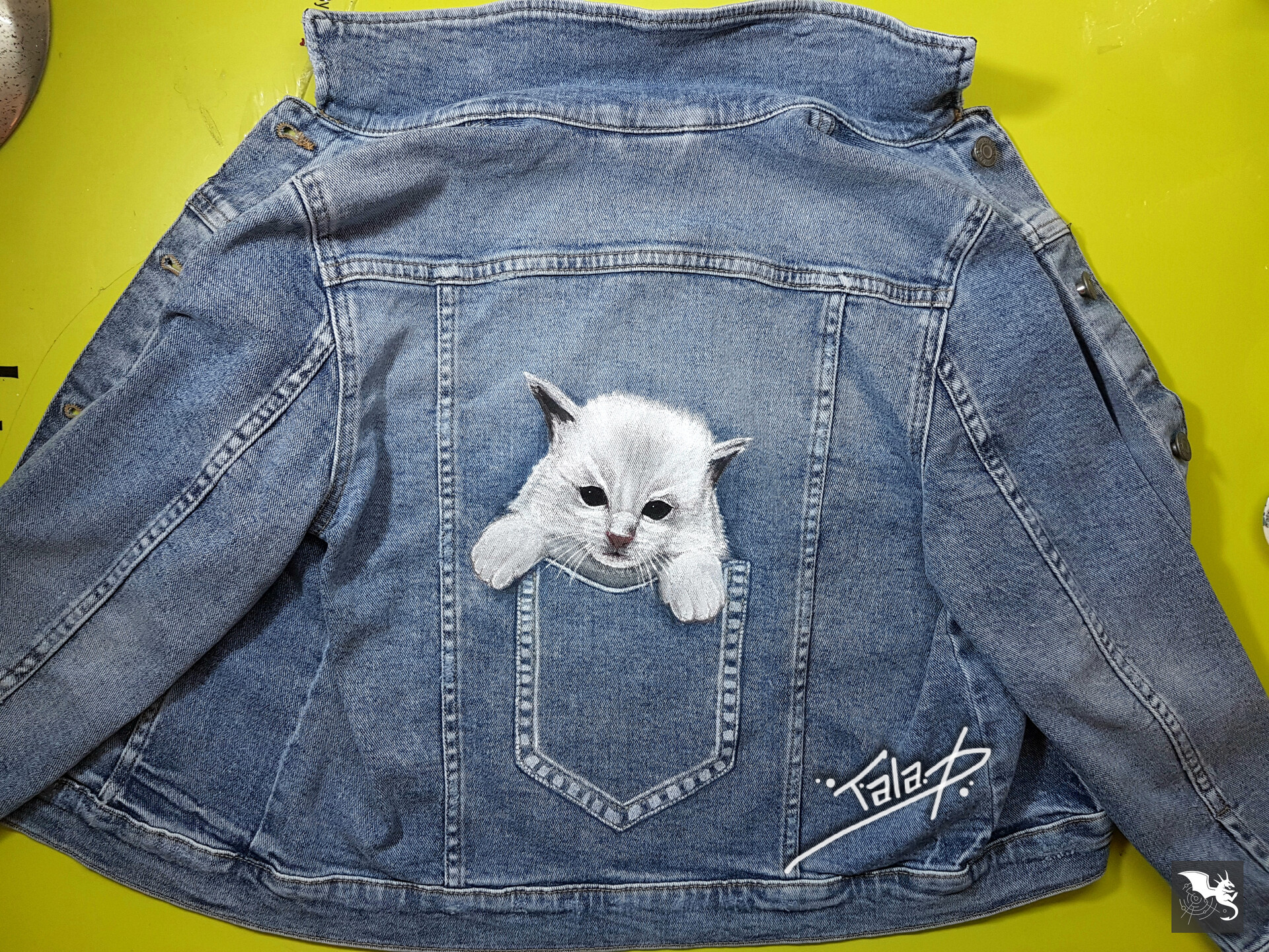 Kitten jacket hotsell