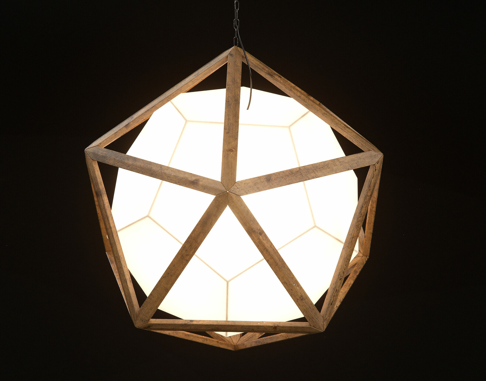 Selected angle to showcase the presence of pentagonal geometry within the icosahedron shape.