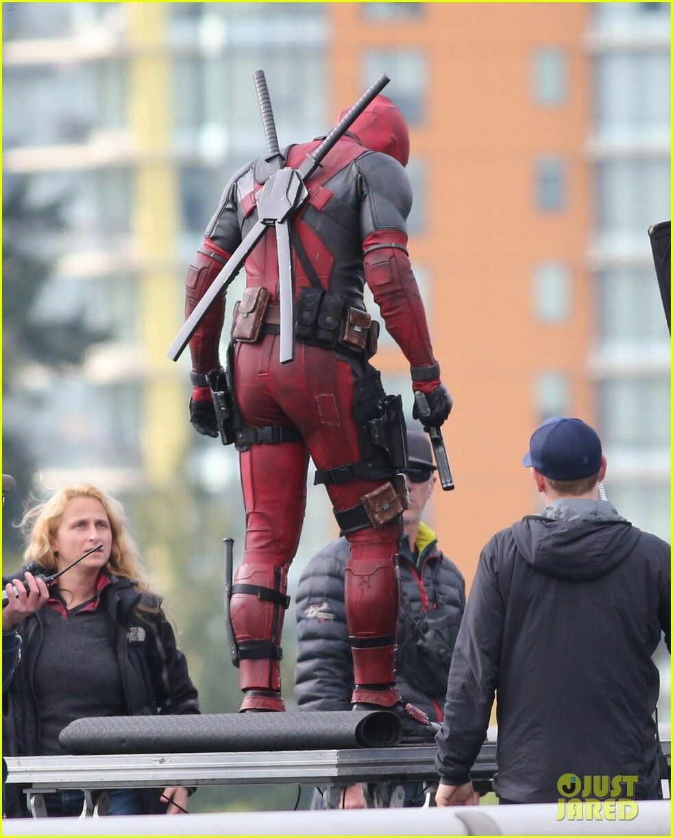 Anastasia Kosareva Deadpool cosplay costume