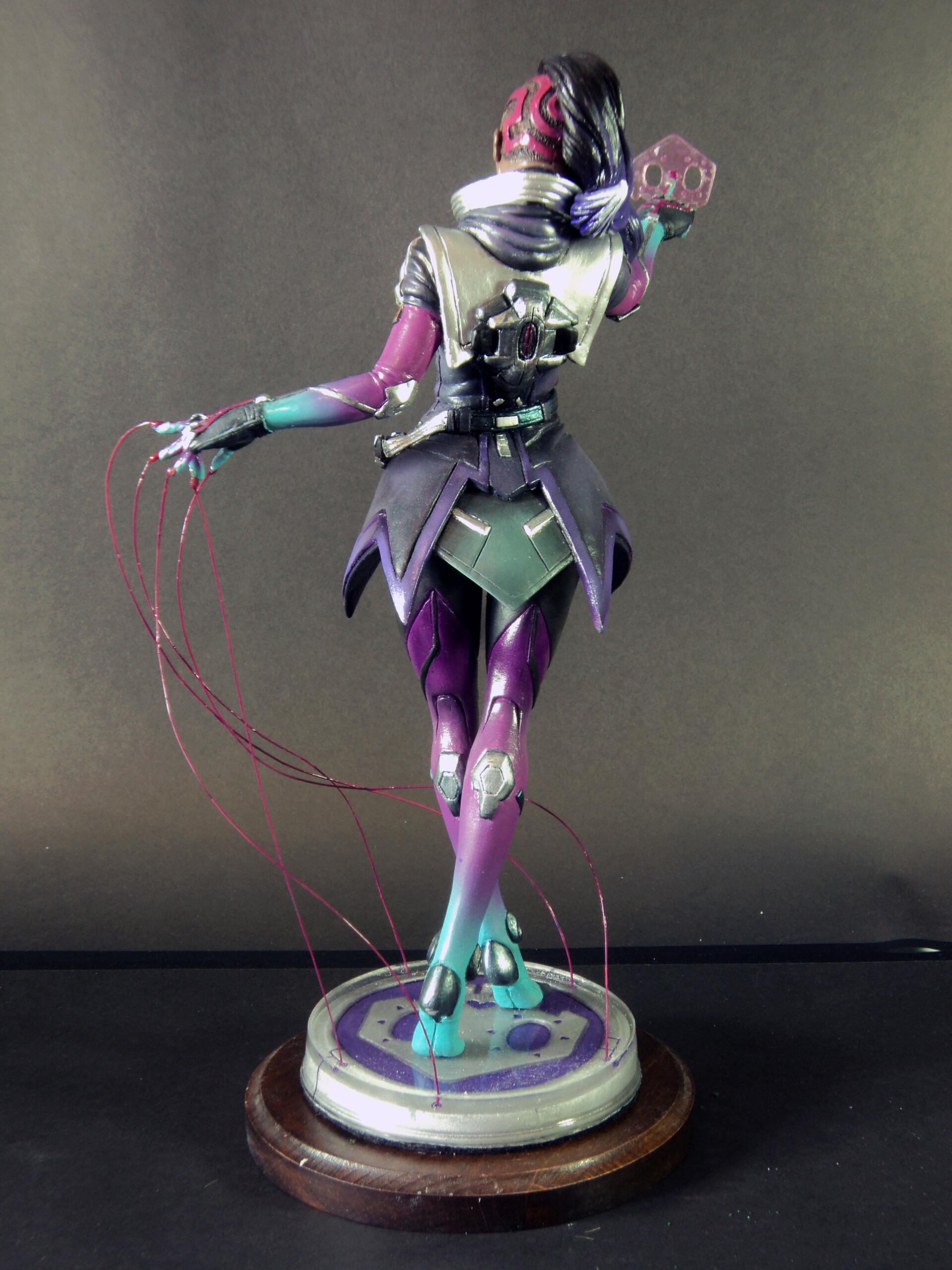 Overwatch sombra statue store