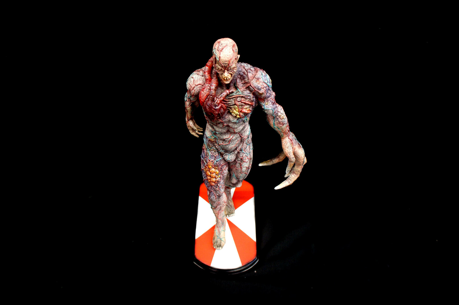 Biohazard (Resident Evil) Tyrant Art Statue 