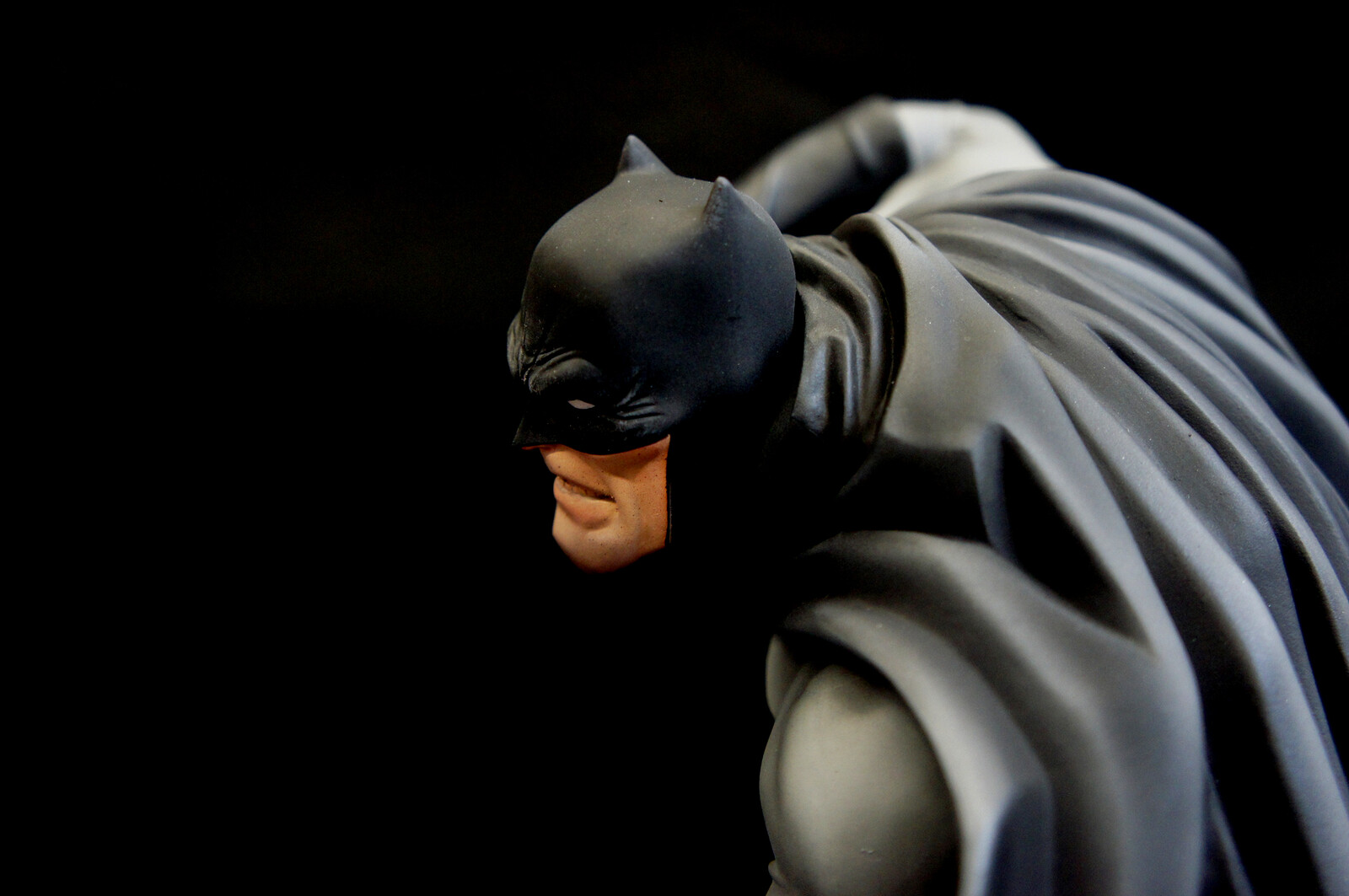 Frank Miller Dark Knight Batman vs Joker Diorama Art Statue 
