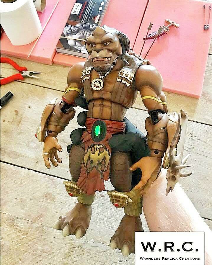 Small soldiers archer deals figure