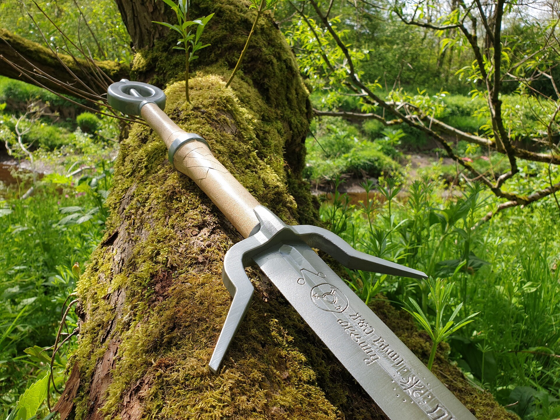 Andrew Campbell Ciri S Zireael Sword Download files and build them with your 3d printer, laser cutter, or cnc. andrew campbell ciri s zireael sword
