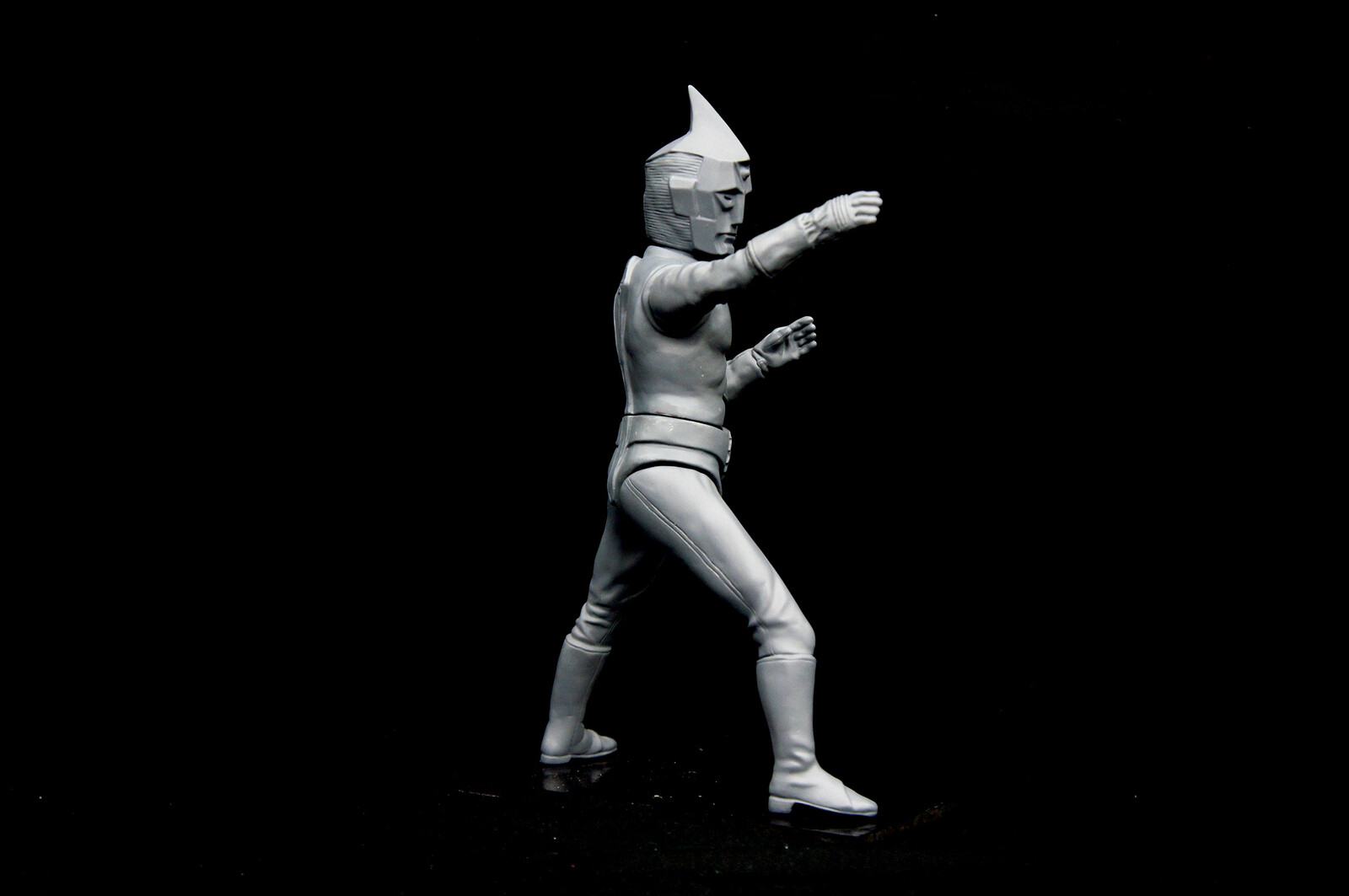 原型制作Robin Kwok: スペクトルマン 30 cm
original sculpt 30 cm Spectreman
https://www.solidart.club/