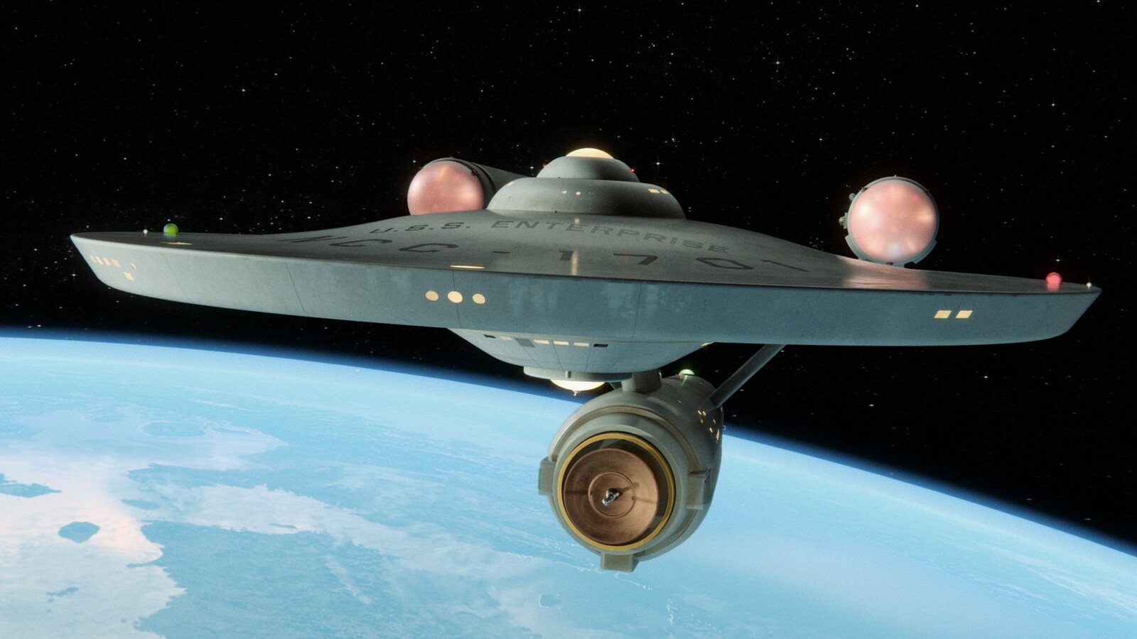 Star Trek Continues - U.S.S. Enterprise CG Model (w/Saucer Separation)