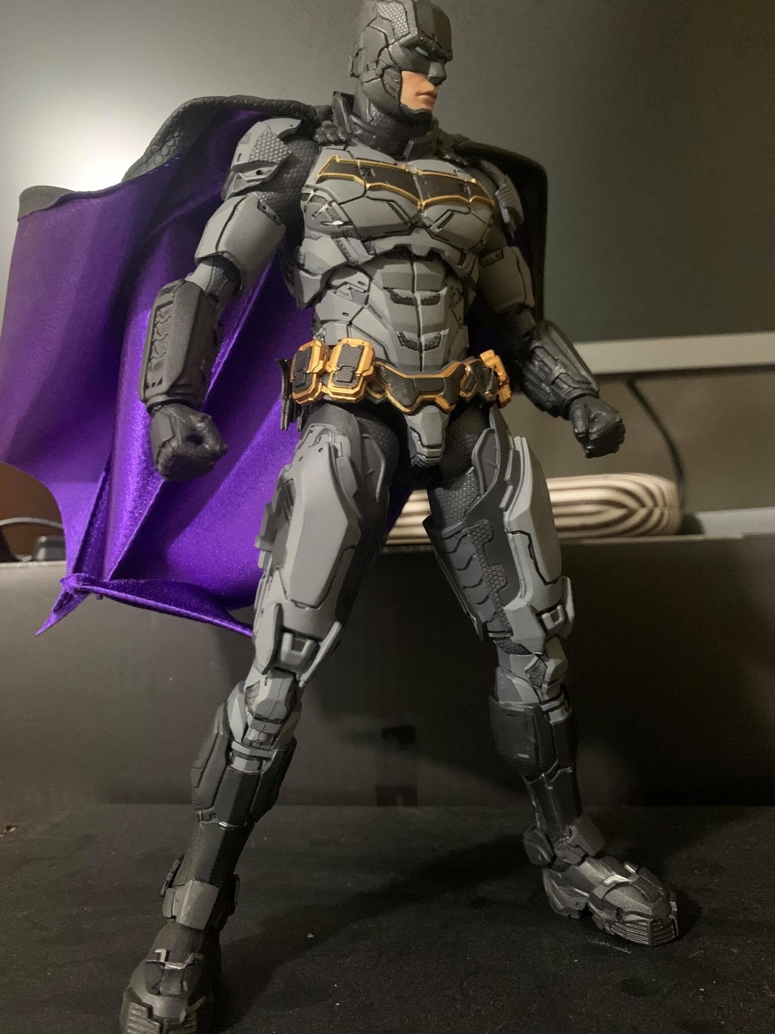 Dc prime batman figure discount