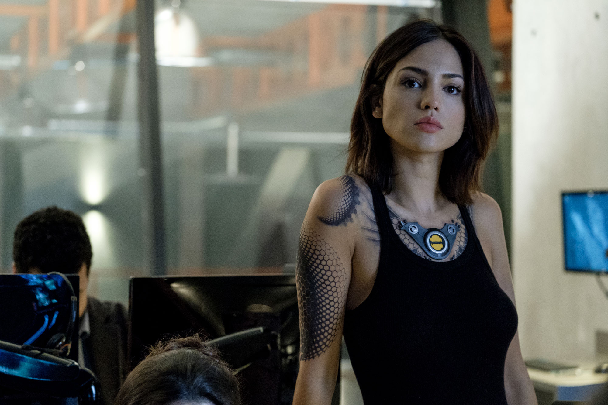 Eiza González as KT - Film Screenshot