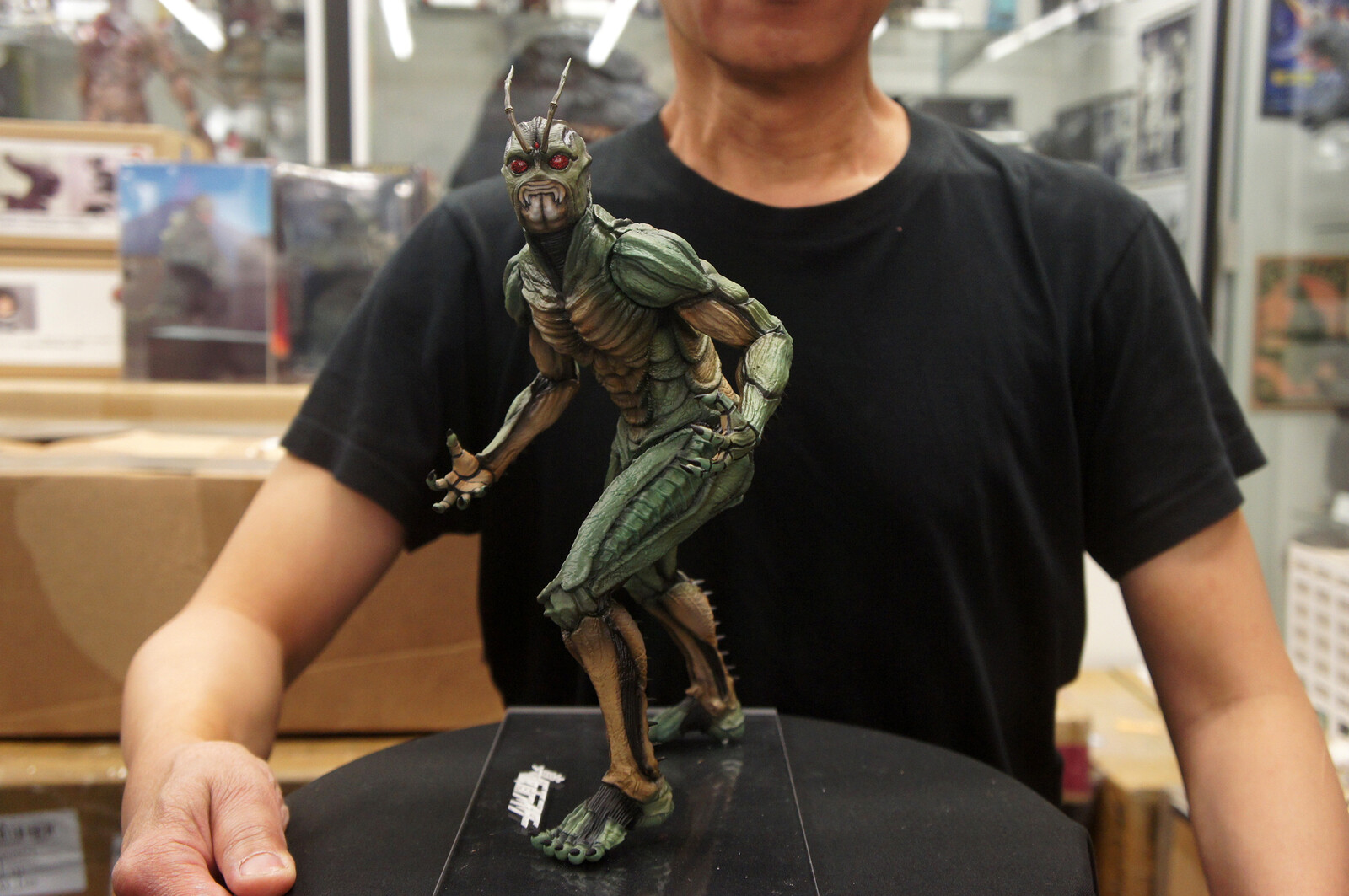 真・仮面ライダー 
Shin Kamen Rider 1:6 scale Art Statue 
https://www.solidart.club/