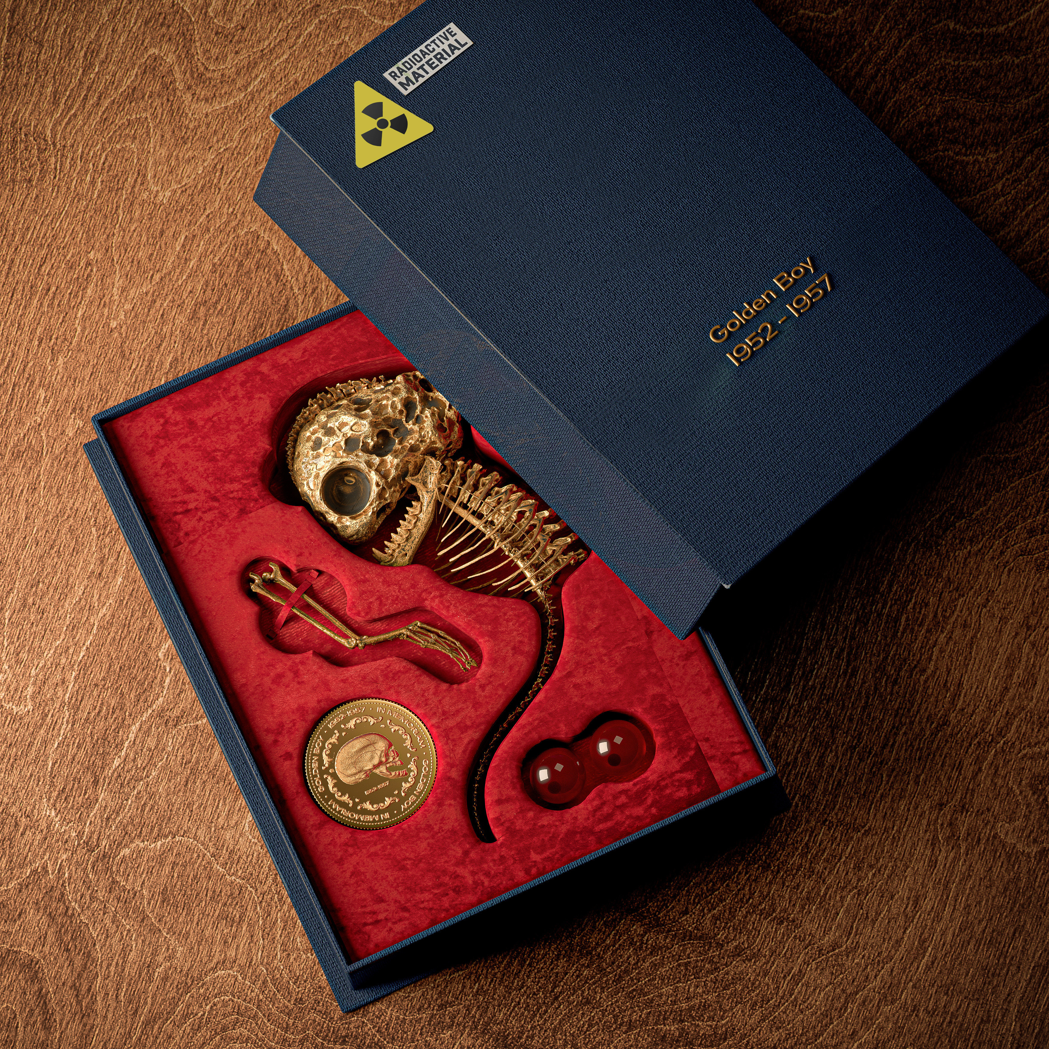 Memorial box with Golden Boy's remains and In-memoriam medallion. 