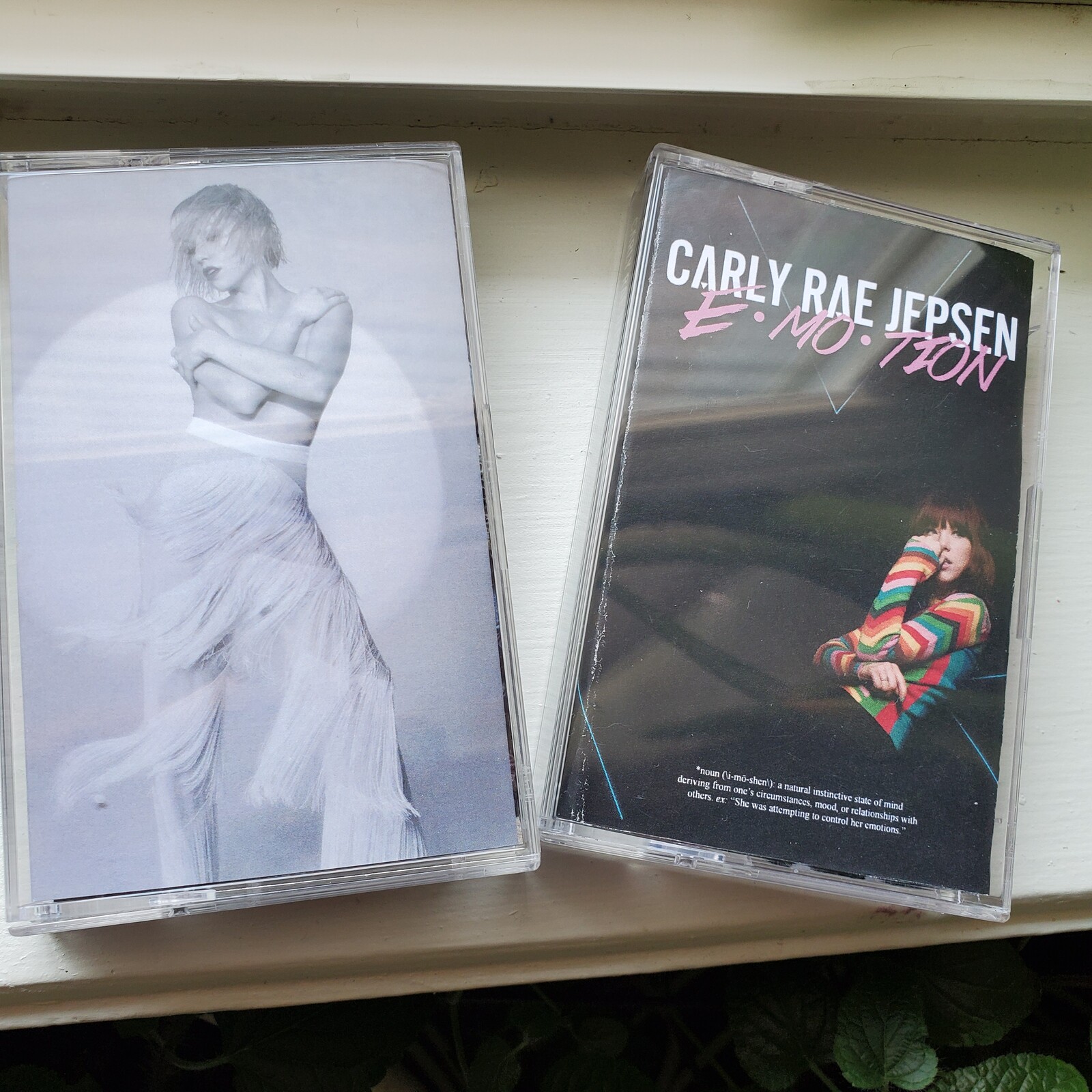 Side by side comparison to an official CRJ cassette.