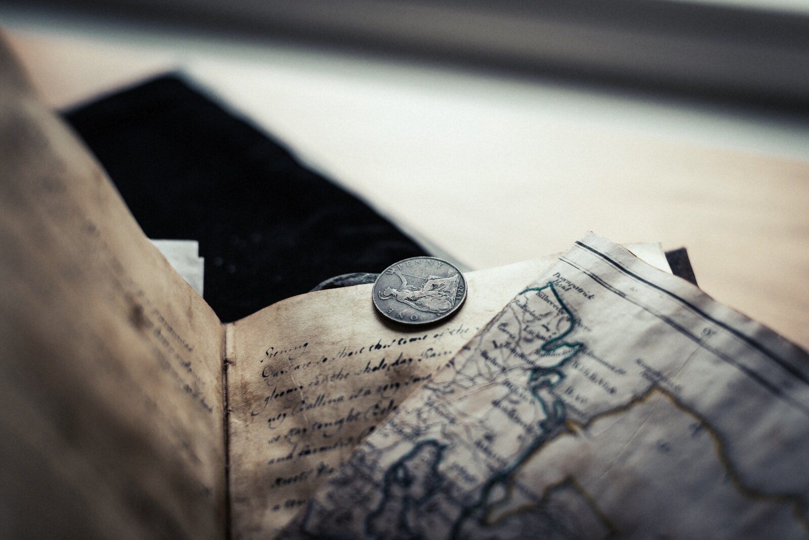 The only authentic element, a coin from 1920... Photo by Cian McKenna