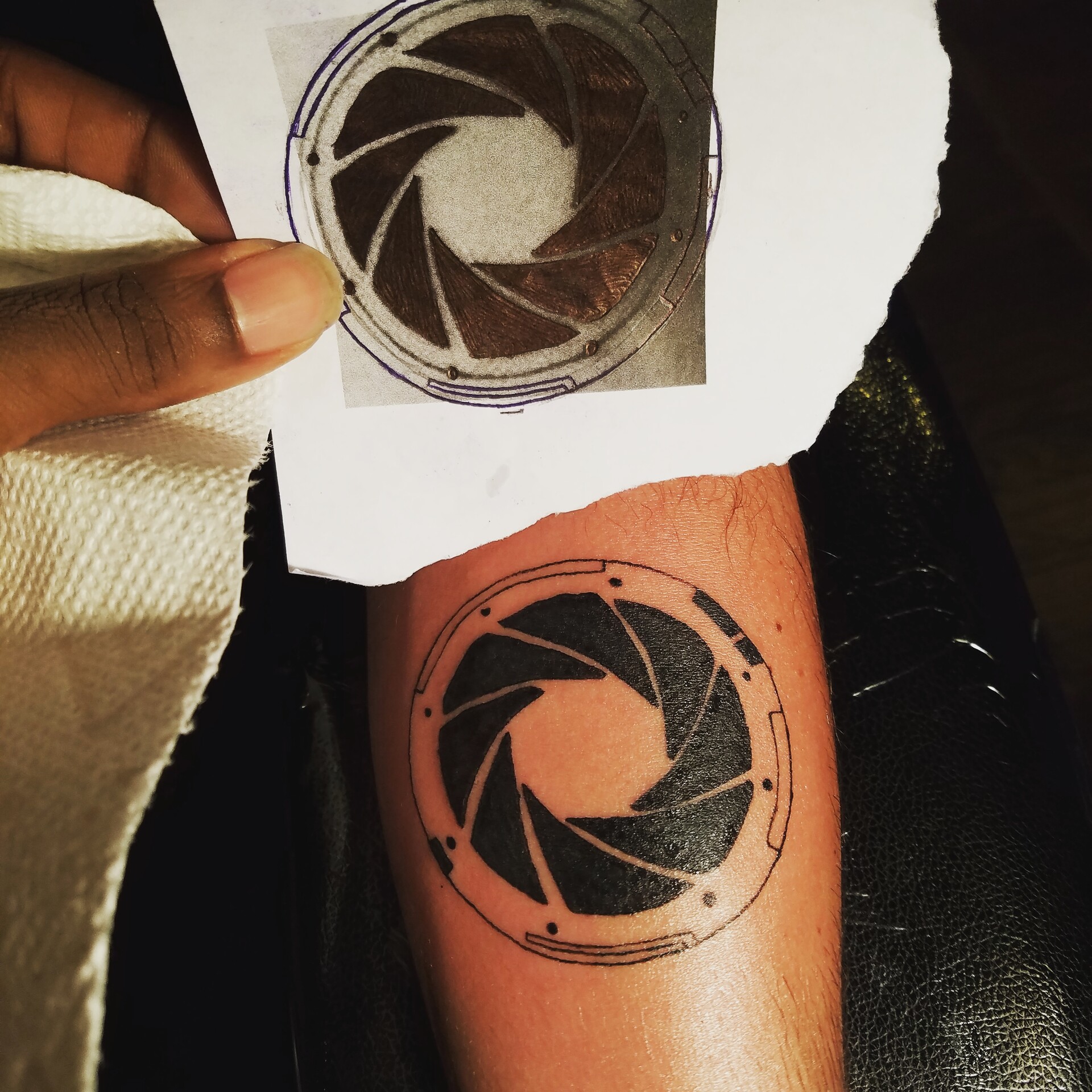 Aperture Tattoo (14/365) | I got my tattoo done today! It's … | Flickr