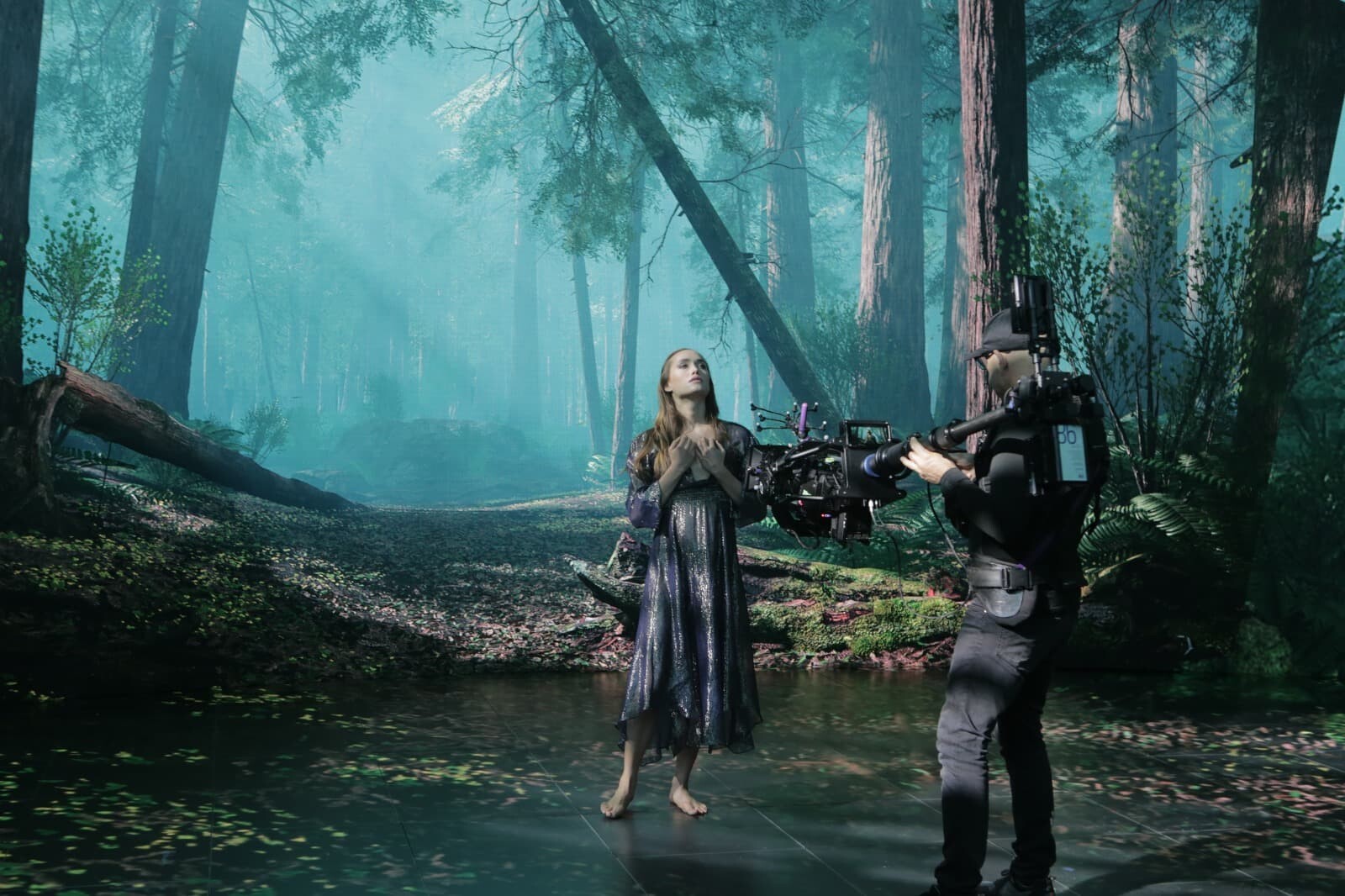 Cinematography by Athys de Galzain
Performance by Fanny Sage