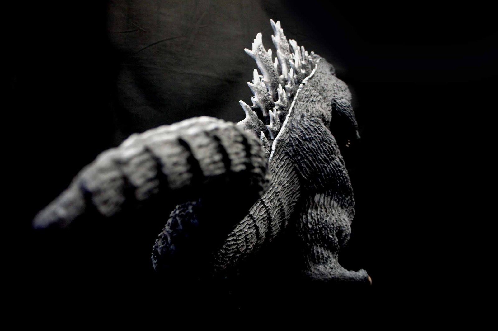 1954 Godzilla 60 cm Art Statue 
初代 ゴジラ
https://www.solidart.club/