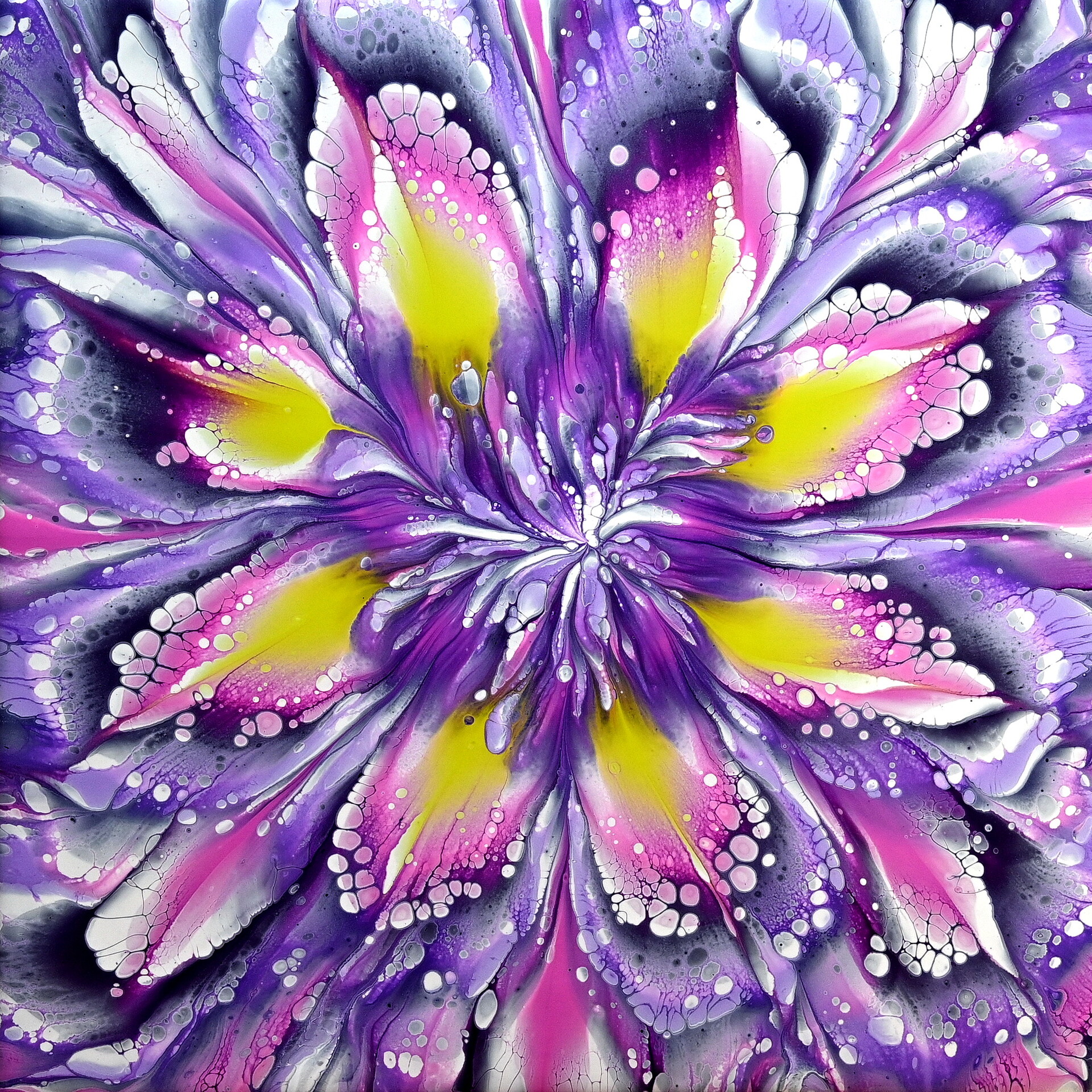 Fiona Art Flower dip with 3D printed cup Acrylic pour painting