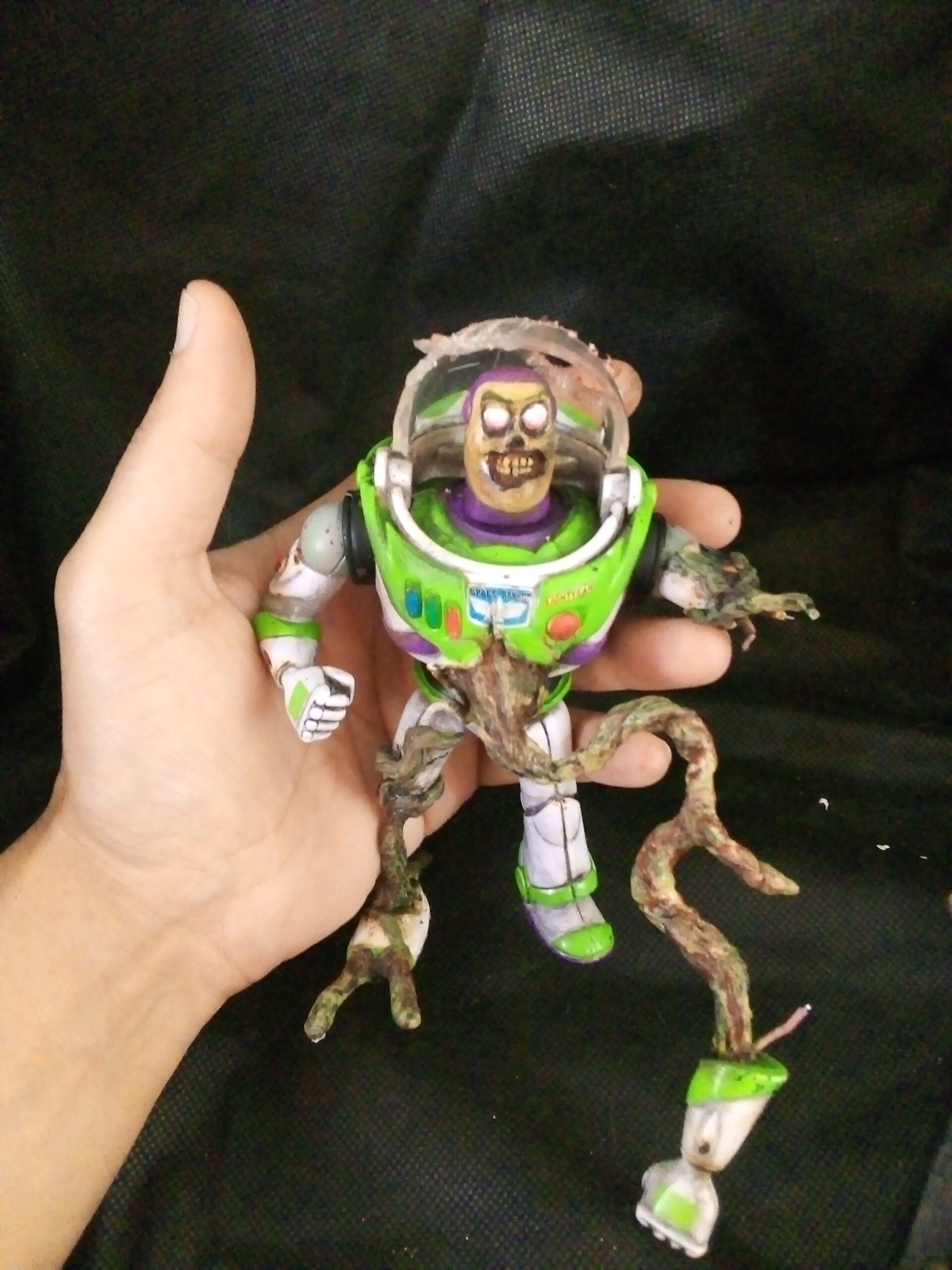 Buzz sales lightyear zombie