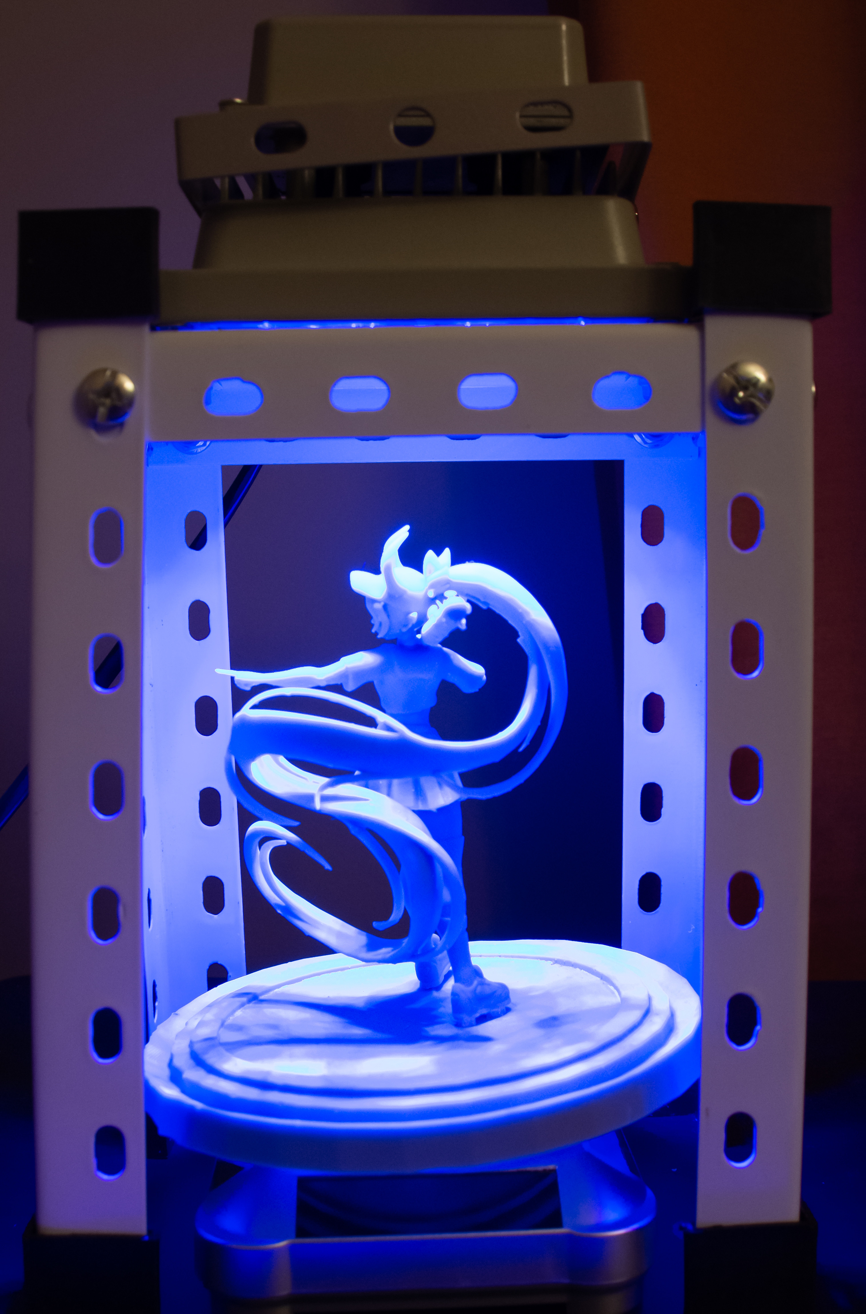 3D Print: Final version under UV Light