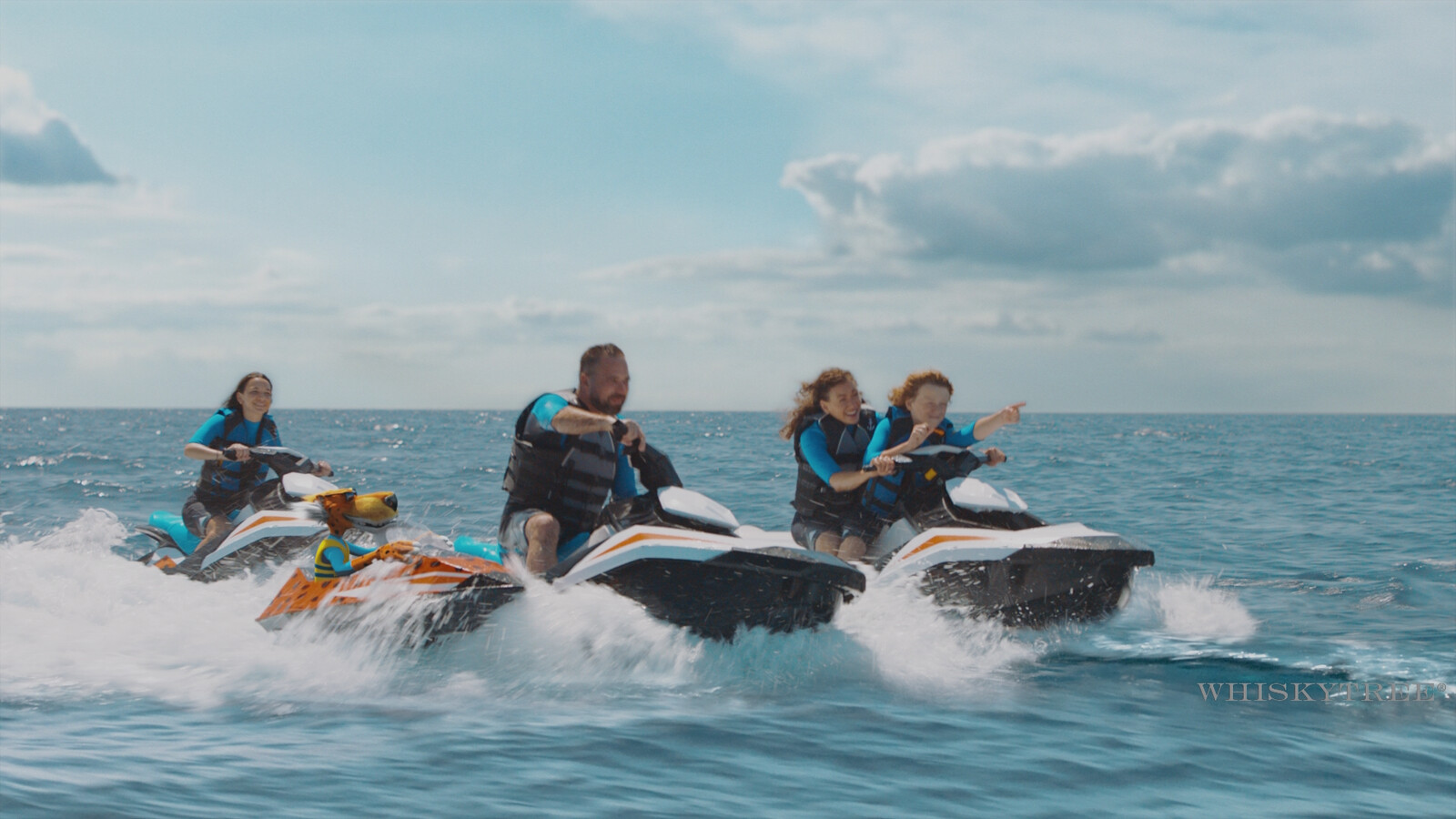 I was responsible for recreating Chester's jetski from photogrammetry data as well as texturing the final asset seen in the Beluga Cheetos Commercial while working at Whiskytree. Composition was not done by me.