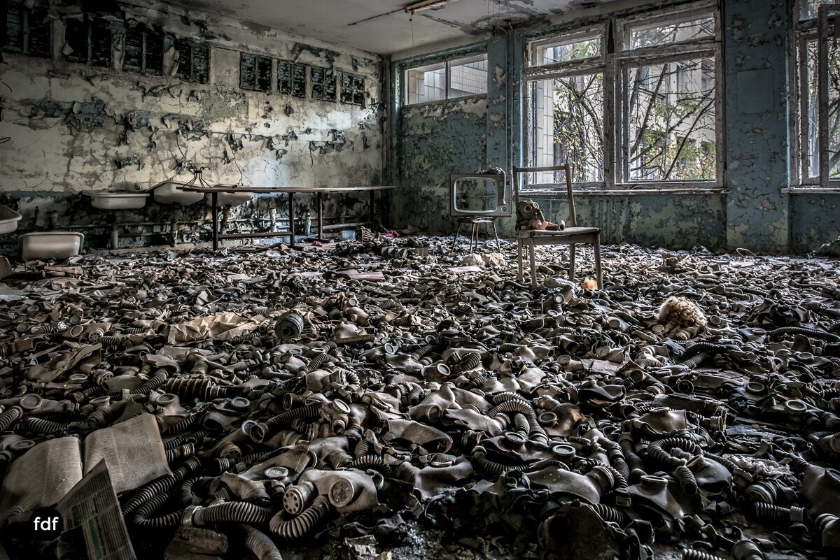 Чернобыль перерождение. Чернобыль страшные кадры. Чернобыль самые страшные места.