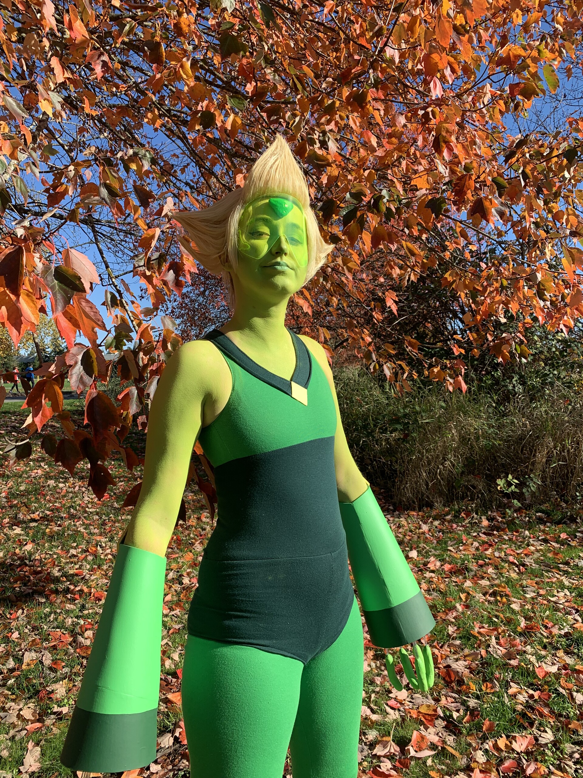 Amanda Nearbin - Peridot (Steven Universe) Photoshoot