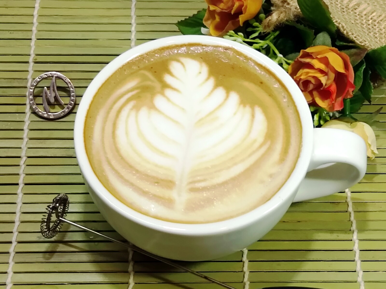 💎Latte | 2021💎
| Instant Coffee (20ml) | Pauls Pure Full Cream UHT Milk | IKEA Milk-frother |