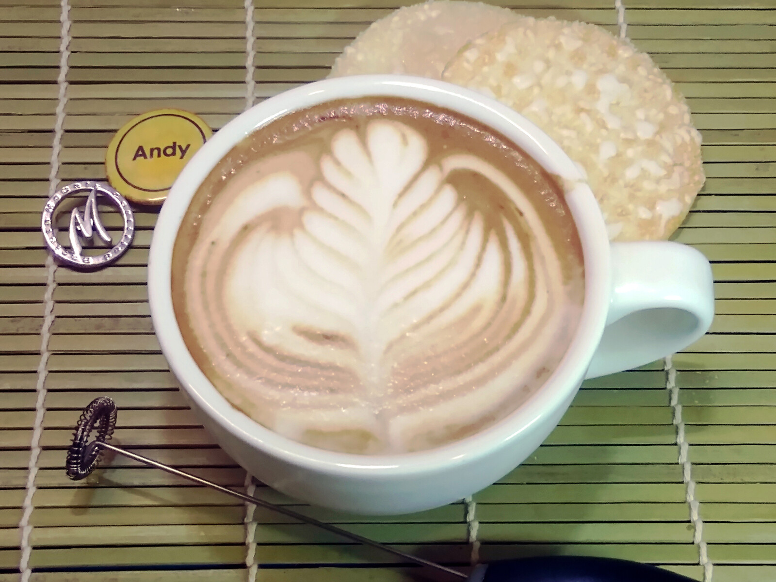 💎Ovaltine Latte | 2021💎
| Instant Coffee (20ml) + Ovaltine (15ml) | Promess Full Cream UHT Milk | IKEA Milk Frother |